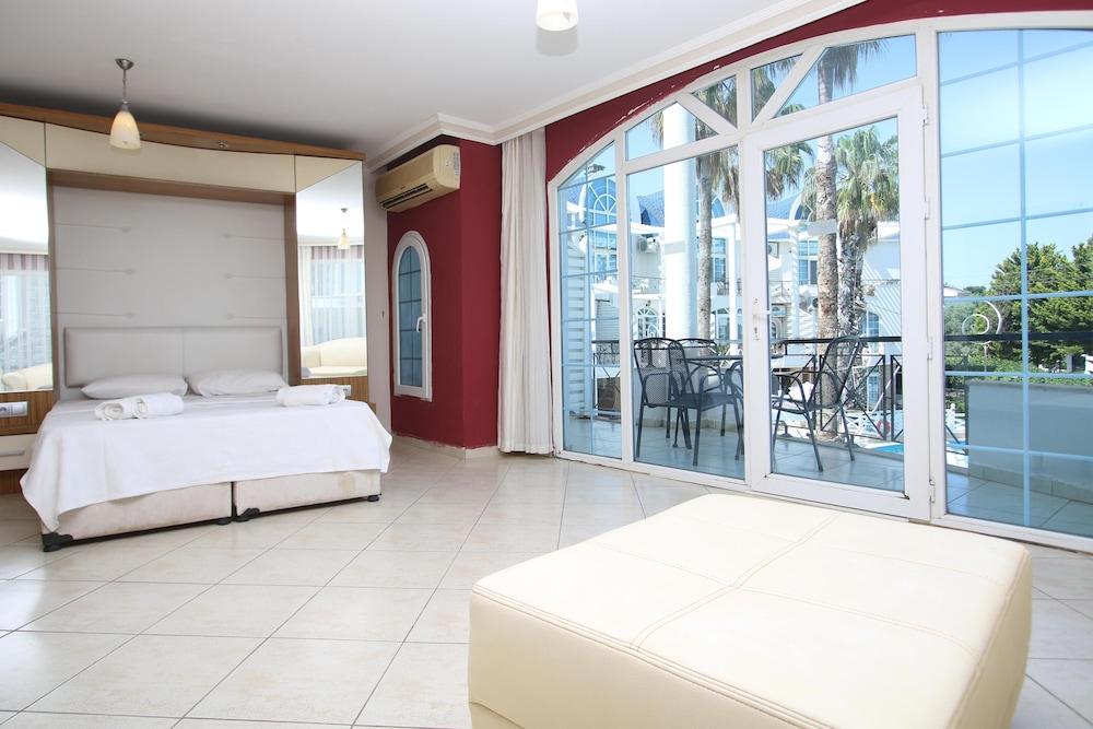Seahorse Deluxe Hotel Ντιντίμ Εξωτερικό φωτογραφία